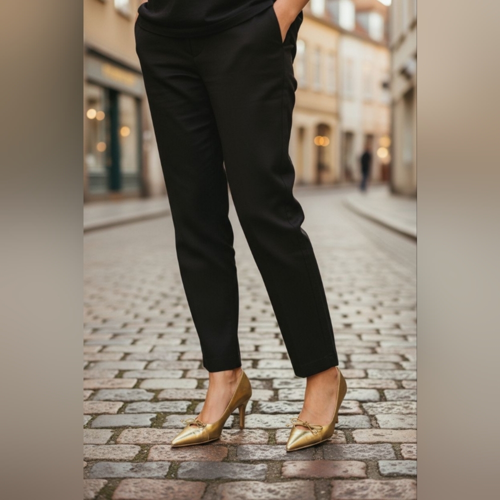 Authentic Vintage Gucci Gold Bow Women's Heels Size 7B (Flaw)